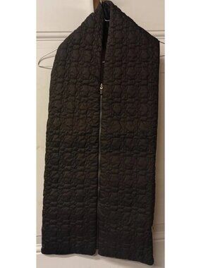 HTF Unique Lululemon Scarf 2 Way Reversible quilted zip scarf Black W/ Pocket!!